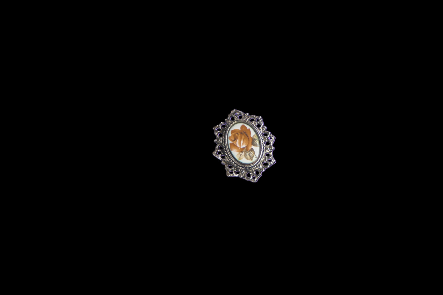 Silver Toned Filigree Rose Cameo Brooch front