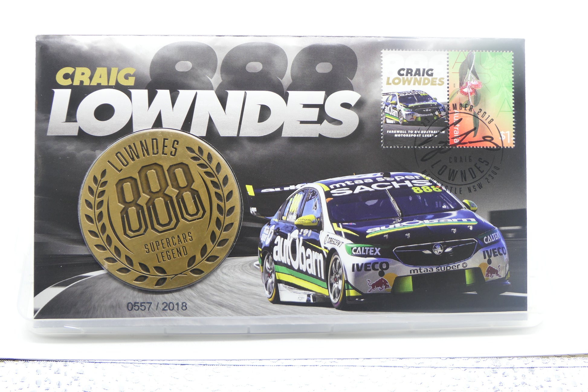 2018 Craig Lowndes — Supercars Legend 888 PNC — 0557/2018 front