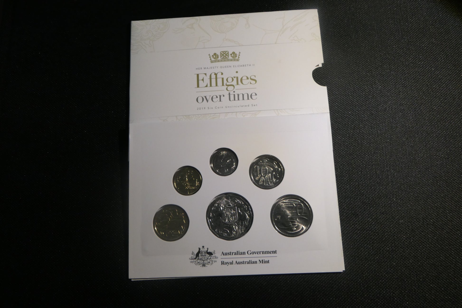 2015 Her Majesty Queen Elizabeth II Effigies Over Time Six Coin Uncirculated Set front