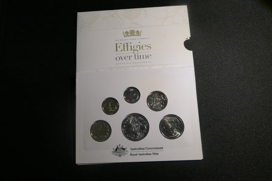 2015 Her Majesty Queen Elizabeth II Effigies Over Time Six Coin Uncirculated Set front
