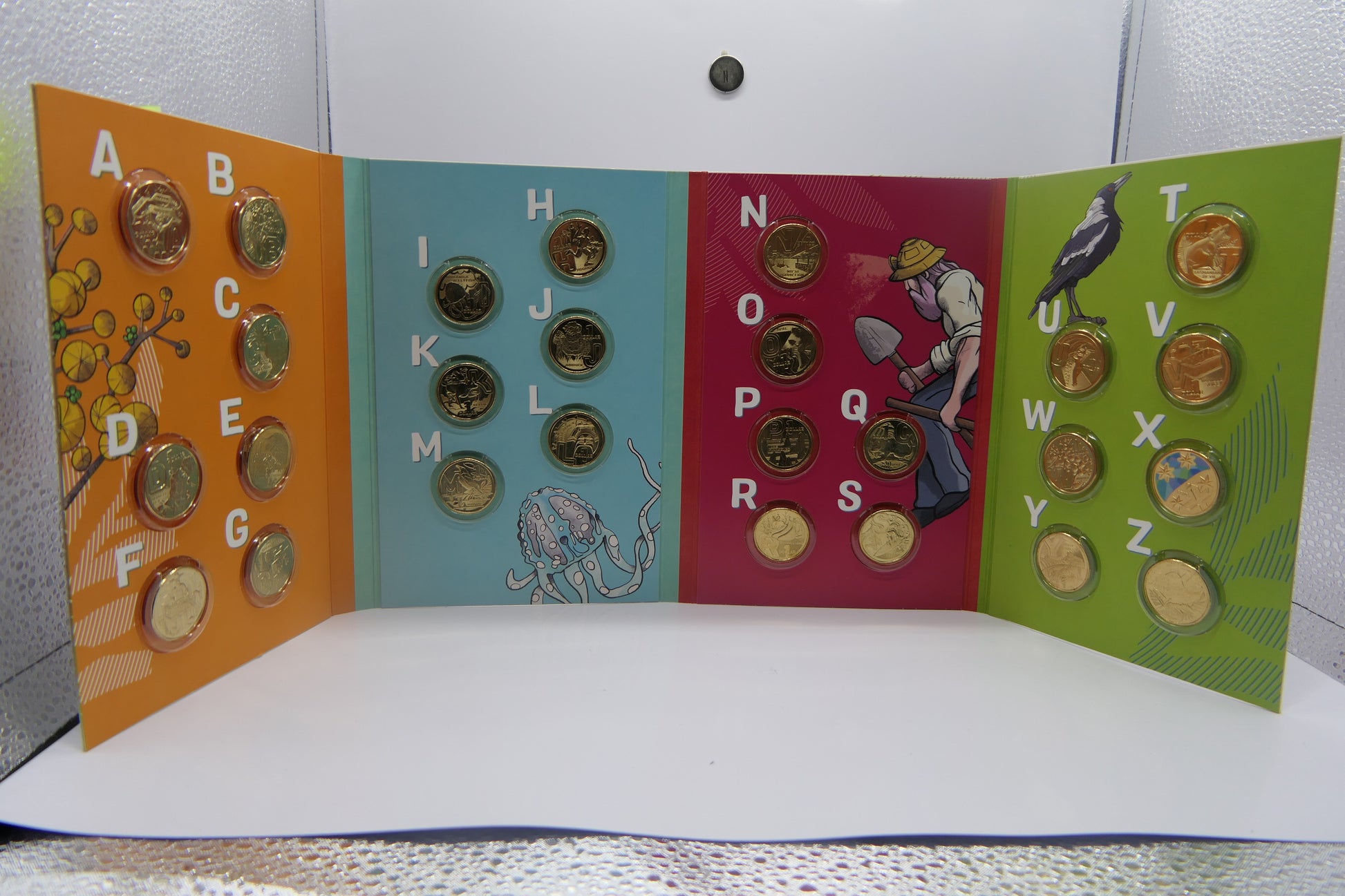2019 Royal Australian Mint Great Aussie Coin Hunt — Coloured 'c' Crux Coin Collection front