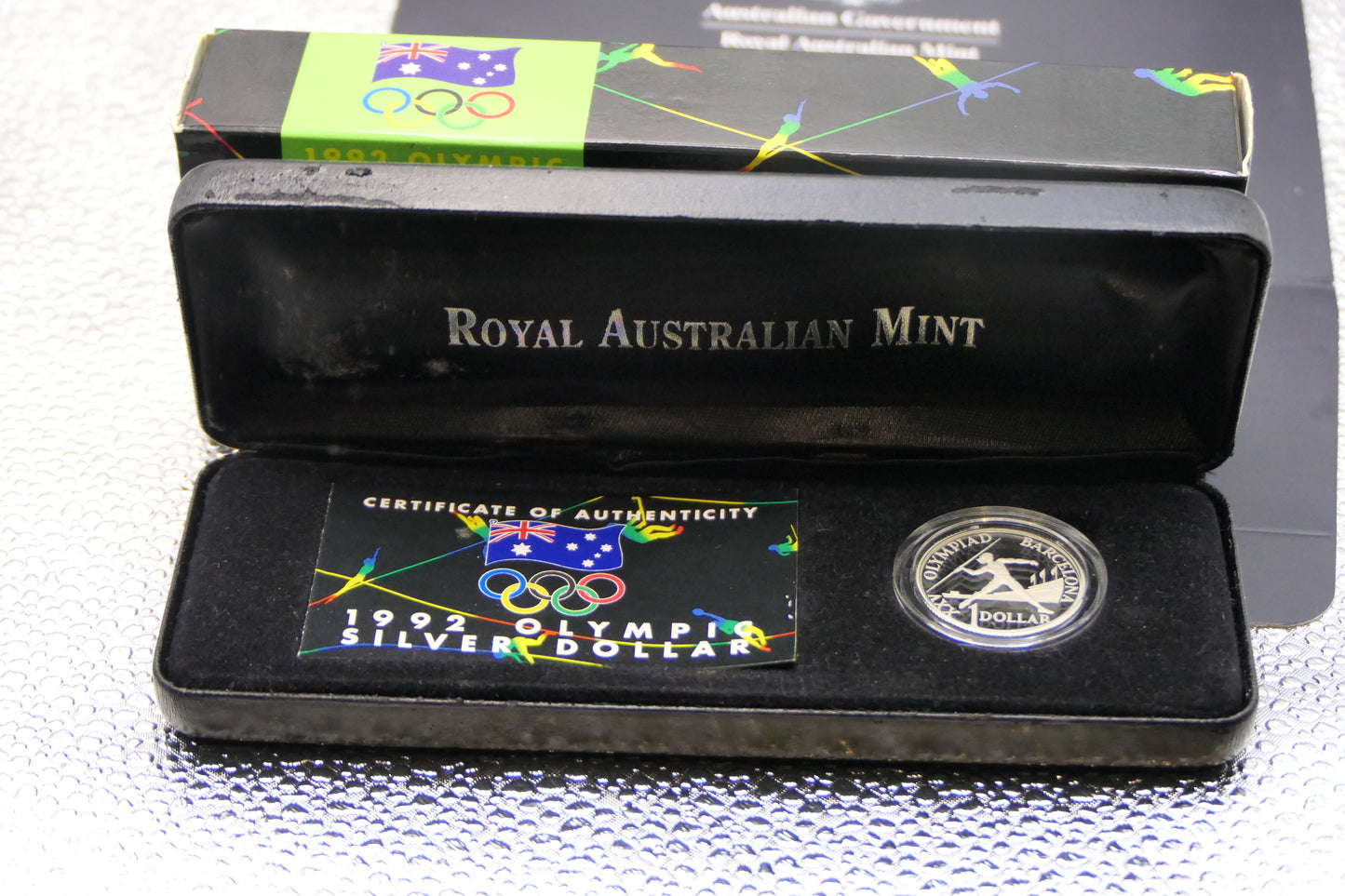 1992 Xxv Olympiad Barcelona $1 Silver Proof Coin — Royal Australian Mint — Javelin Thrower front