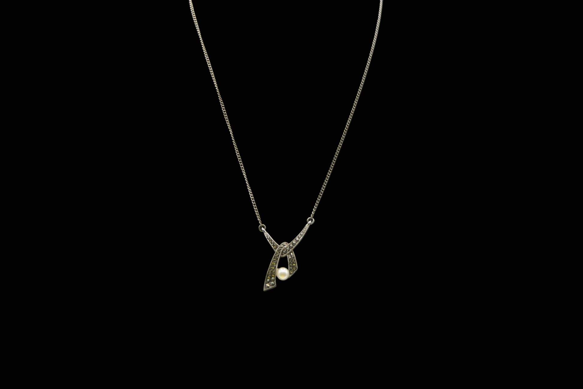 Women's Sterling Silver 925 Chain and Pendant front