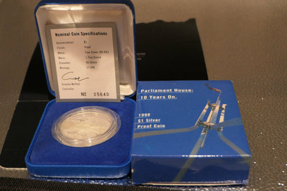 1998 Parliament House: 10 Years on $1 Fine Silver Proof Coin — Royal Australian Mint — No. 05640 front