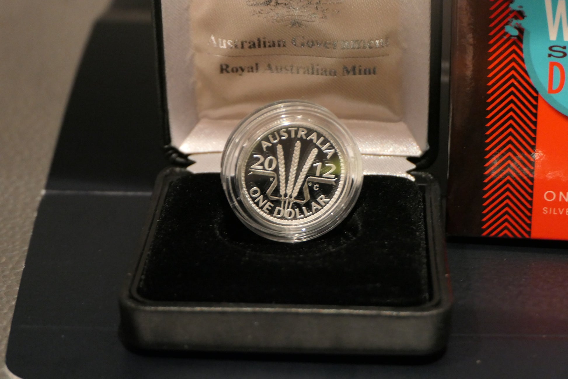 2012 Wheat Sheaf Dollar $1 Fine Silver Proof Coin — Royal Australian Mint reverse