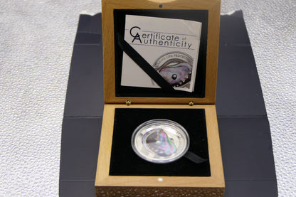 2013 Republic of Palau $5 Marine Life Protection — Pearl Oyster Silver Proof Coin — Real Mother-of-Pearl Insert front